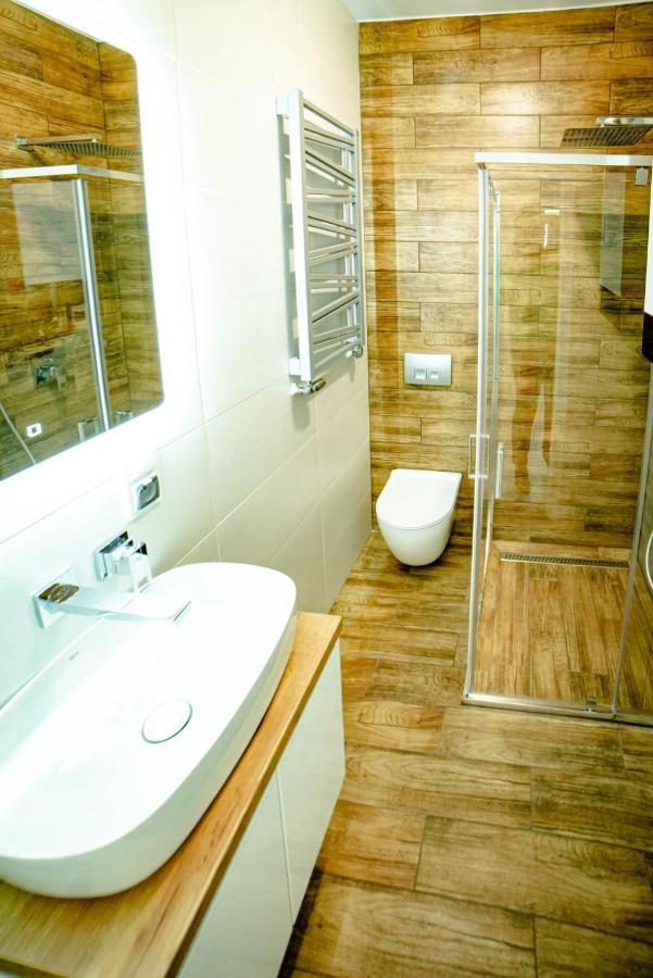 Lofty Apartamenty Namyslow I Exterior foto
